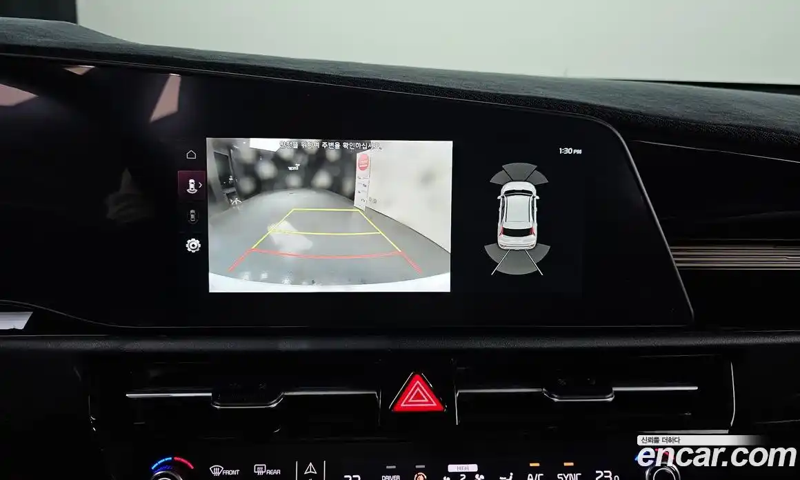 Kia Niro 2023 1.6 Автомат в Москве № 1009109, фото 17