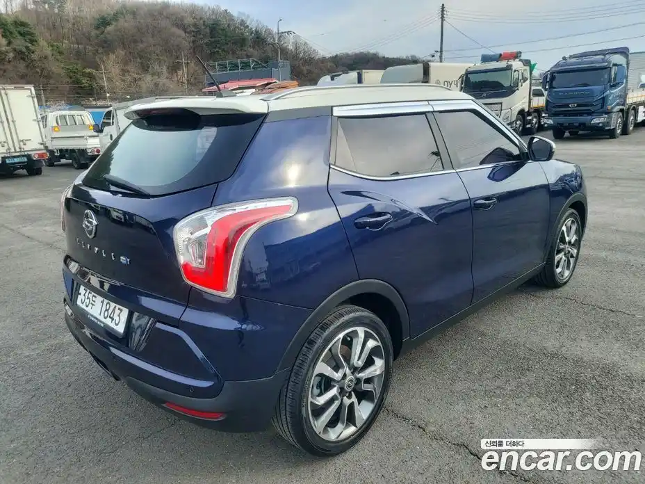 SsangYong TIBOLI 2015 1.6 Автомат в Москве № 1067849, фото 4