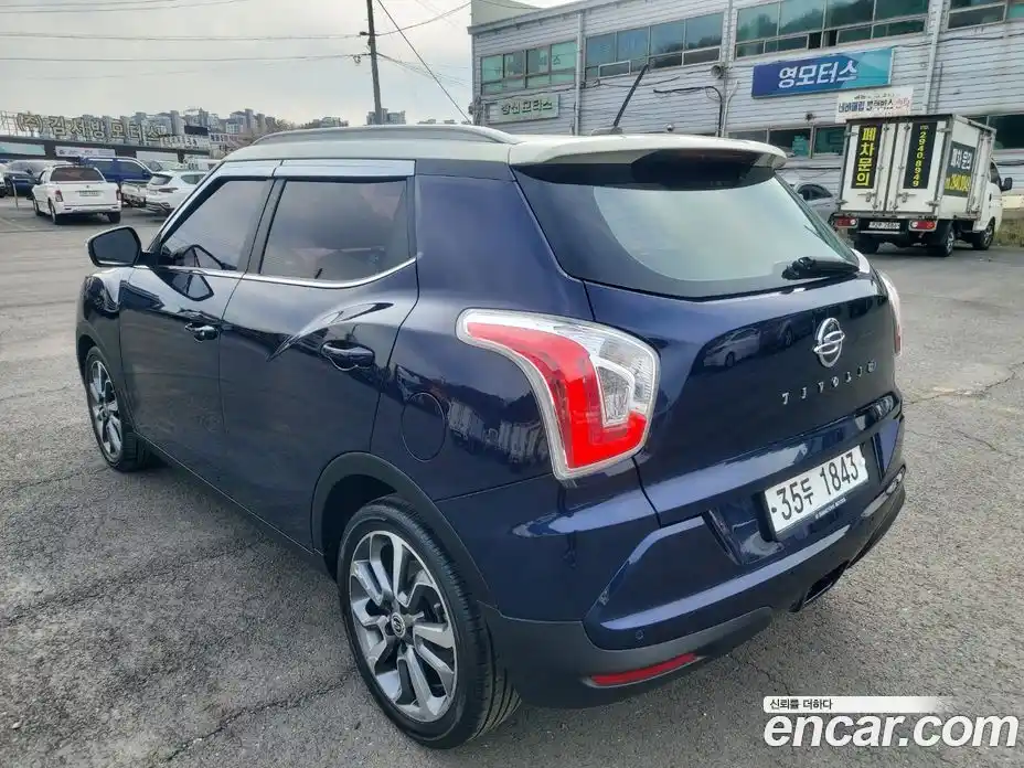 SsangYong TIBOLI 2015 1.6 Автомат в Москве № 1067849, фото 6