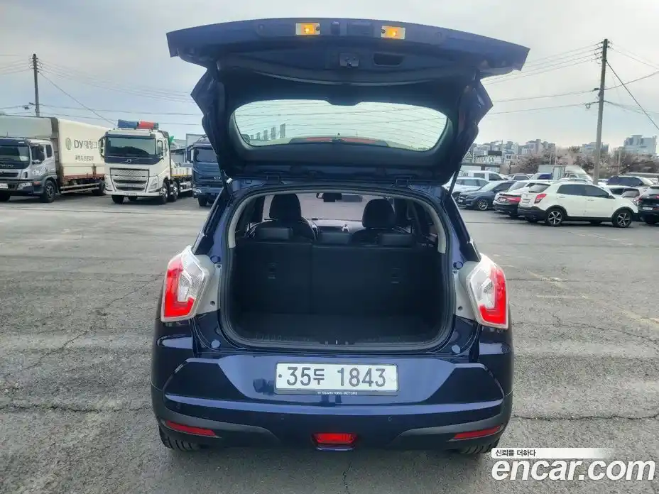 SsangYong TIBOLI 2015 1.6 Автомат в Москве № 1067849, фото 7