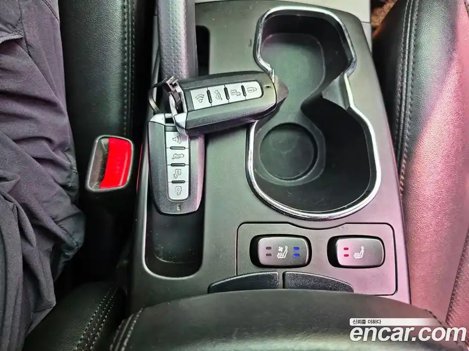 SsangYong Korando 2014 2.0 Автомат в Москве № 1080598, фото 17