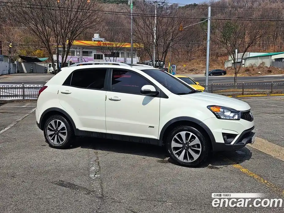 SsangYong Korando 2014 2.0 Автомат в Москве № 1080598, фото 5