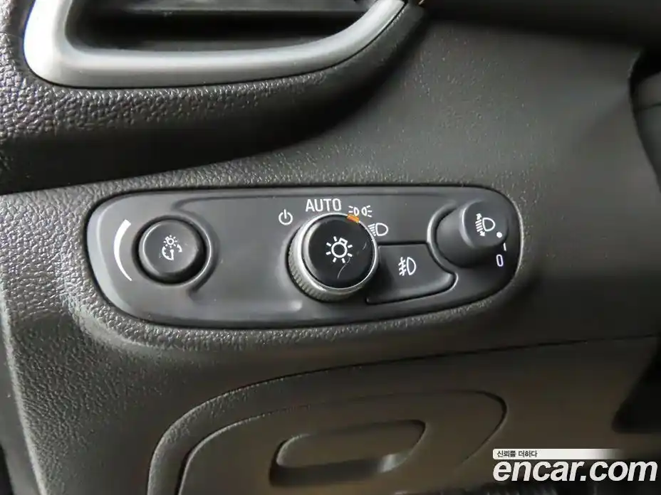 Chevrolet Trax 2019 1.4 гидро, фото 13