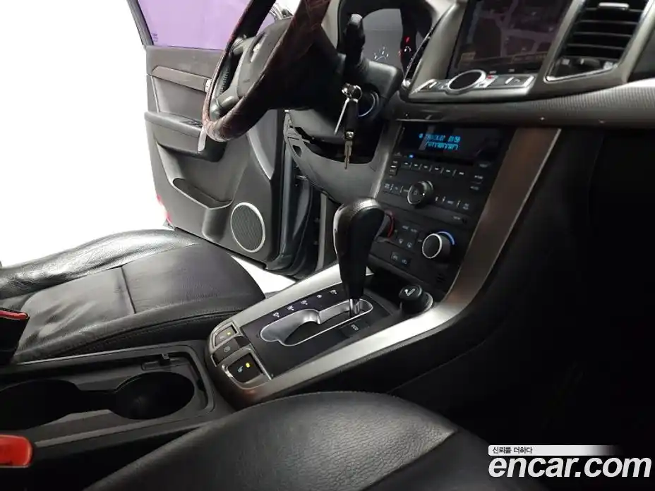 Chevrolet Captiva 2011 2.2 Автомат в Москве № 1081828, фото 13