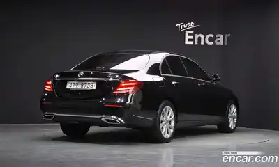 Mercedes-Benz E-Class 2018 1.9 гидро в Москве № 141782, миниатюра 2