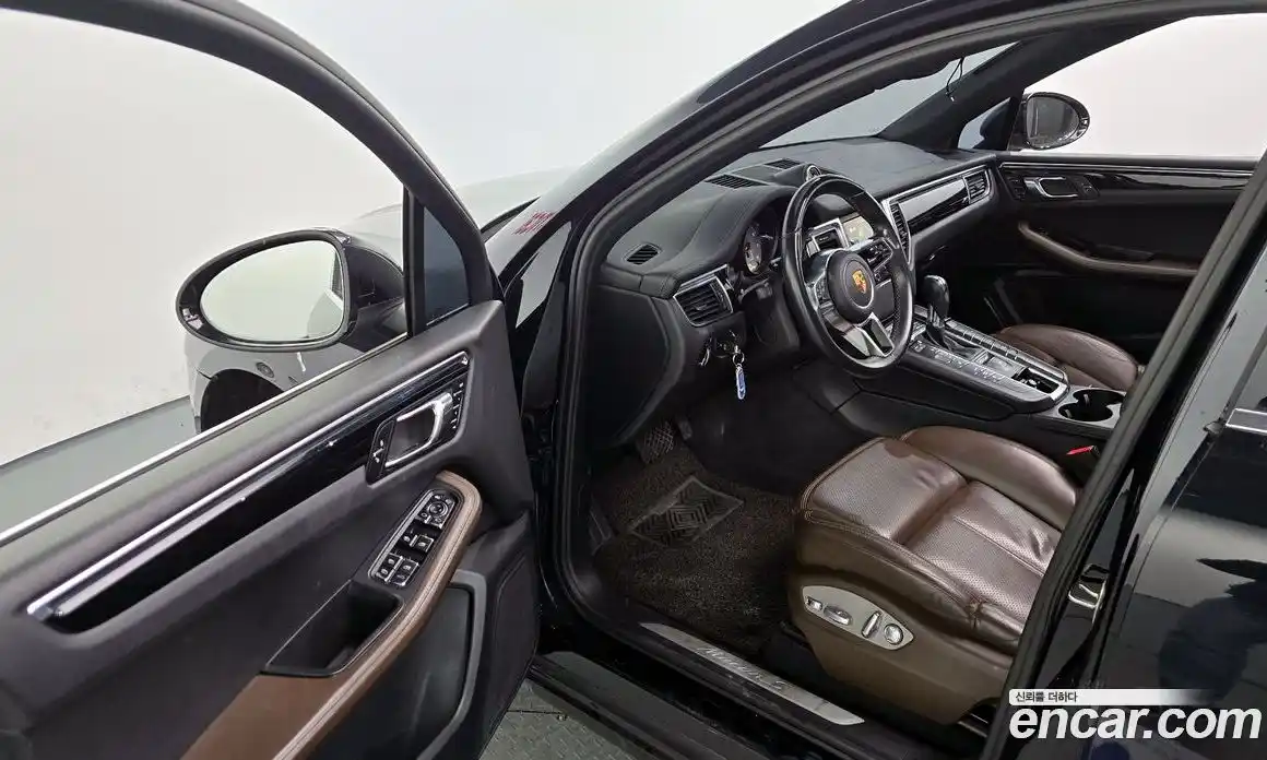 Porsche Macan 2015 3.0 гидро в Москве № 145066, фото 10