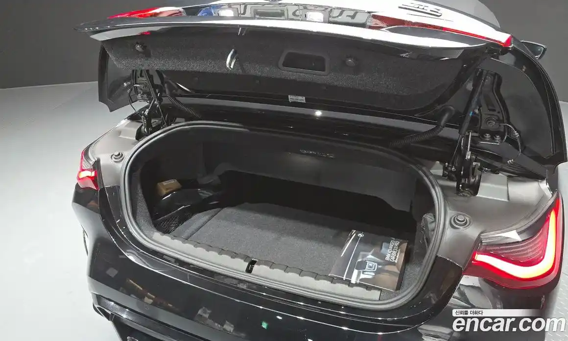 BMW M4 2023 3.0 гидро в Москве № 154332, фото 20