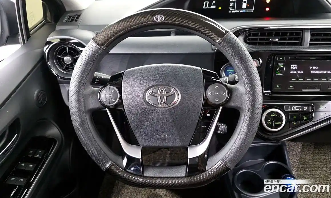 Toyota Prius 2018 1.5 гидро в Москве № 155650, фото 14