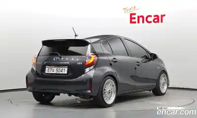 Toyota Prius 2018 1.5 гидро в Москве № 155650, миниатюра 2