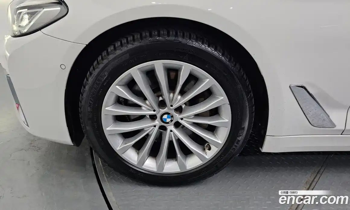 BMW 5-Series 2020 2.0 гидро в Москве, фото 5