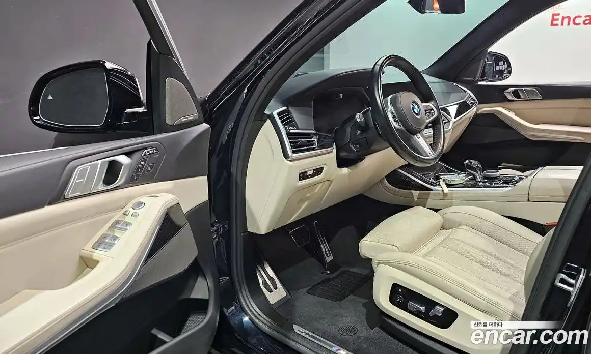 BMW X7 2021 3.0 гидро в Москве № 158608, фото 11