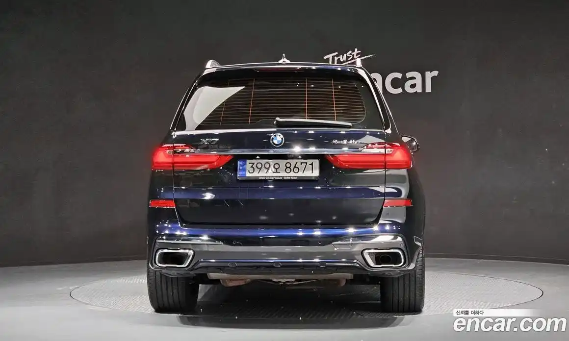 BMW X7 2021 3.0 гидро в Москве № 158608, фото 4