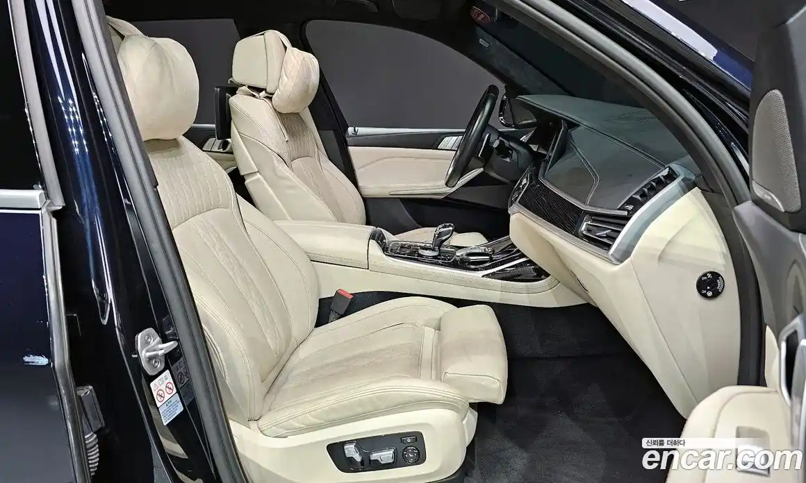 BMW X7 2021 3.0 гидро в Москве № 158608, фото 10