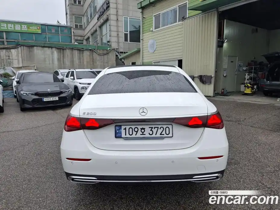 Mercedes-Benz E-Class 2024 2.0 гидро в Москве № 160225, фото 5