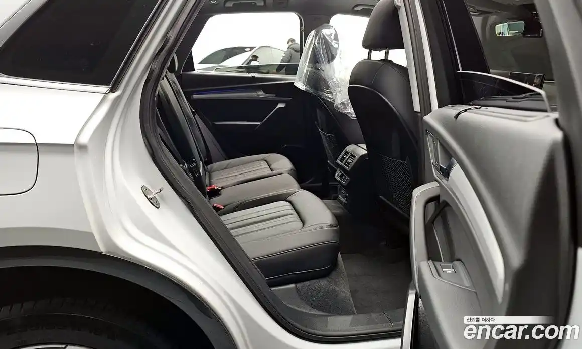Audi Q5 2024 2.0 гидро в Москве № 162337, фото 12