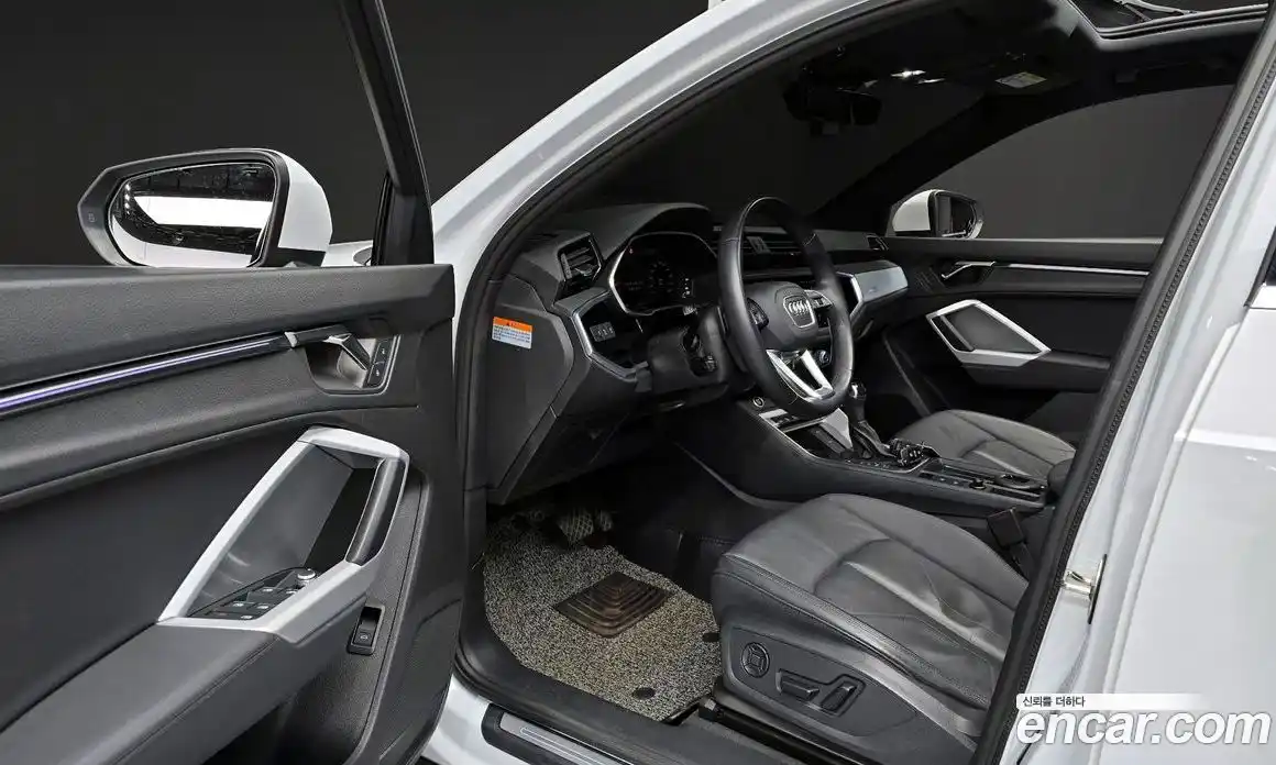 Audi Q3 2022 2.0 гидро в Москве № 162846, фото 11