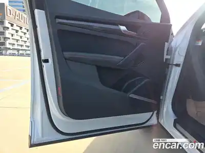 Audi SQ5 2022 3.0 гидро в Москве № 163985, миниатюра 12