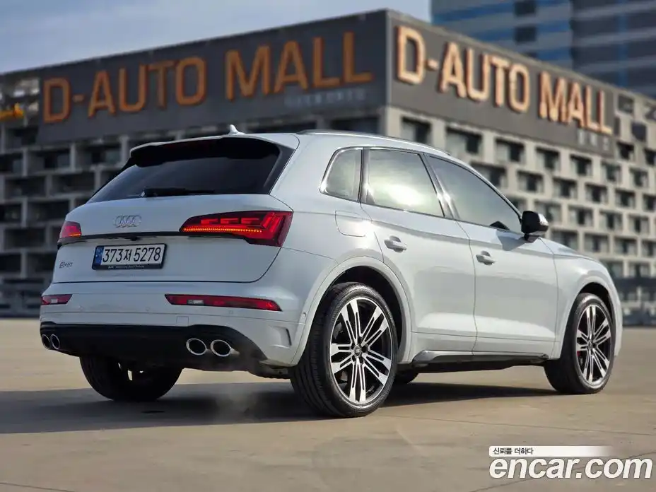 Audi SQ5 2022 3.0 гидро в Москве № 163985, фото 5