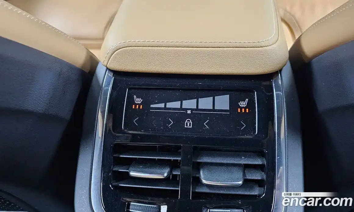 Volvo XC60 2021 2.0 гидро в Москве № 164296, фото 18