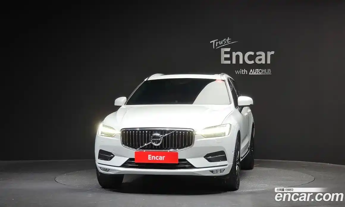 Volvo XC60 2021 2.0 гидро в Москве № 164296, фото 3
