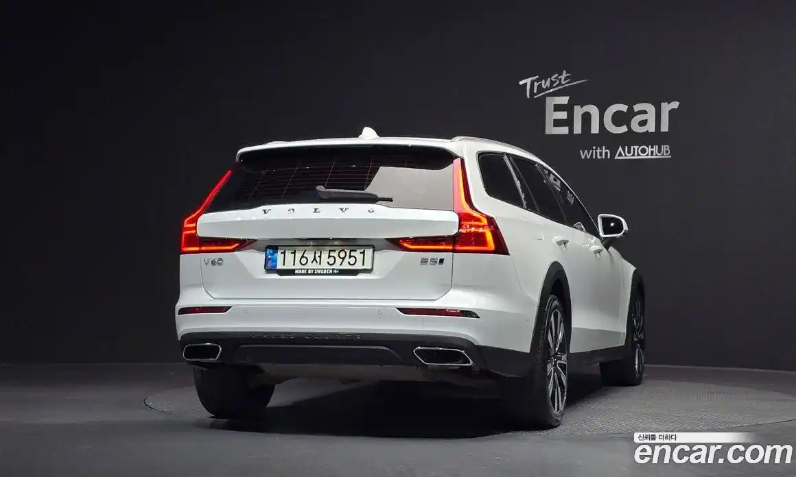 Volvo V60 2021 2.0 гидро в Москве № 164579, фото 4