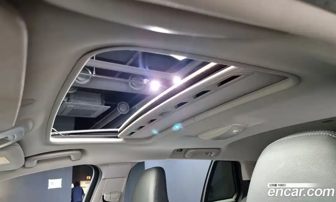 Volvo V60 2016 2.0 гидро в Москве № 164620, фото 20