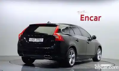 Volvo V60 2016 2.0 гидро в Москве № 164620, миниатюра 2