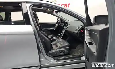 Volvo XC60 2016 2.0 гидро в Москве № 164679, миниатюра 12