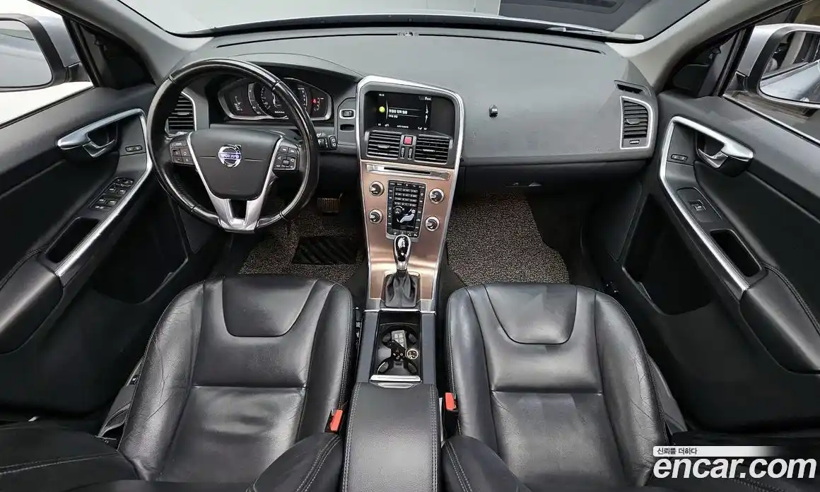 Volvo XC60 2016 2.0 гидро в Москве № 164679, фото 7