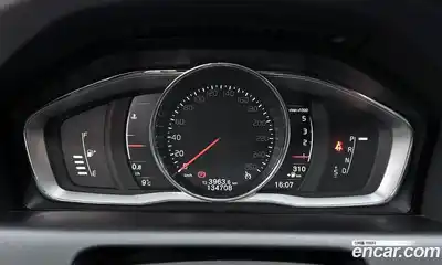 Volvo XC60 2016 2.0 гидро в Москве № 164679, миниатюра 8