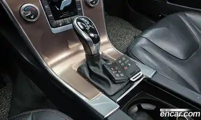 Volvo XC60 2016 2.0 гидро в Москве № 164679, миниатюра 9