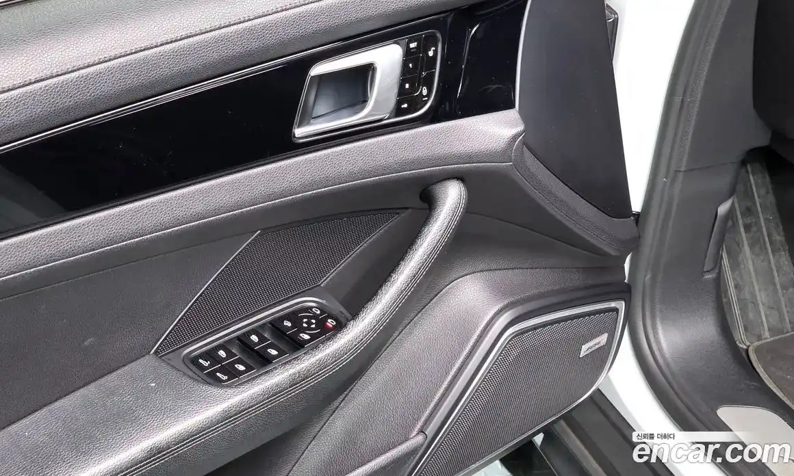Porsche Panamera 2018 3.0 гидро в Москве № 165672, фото 17