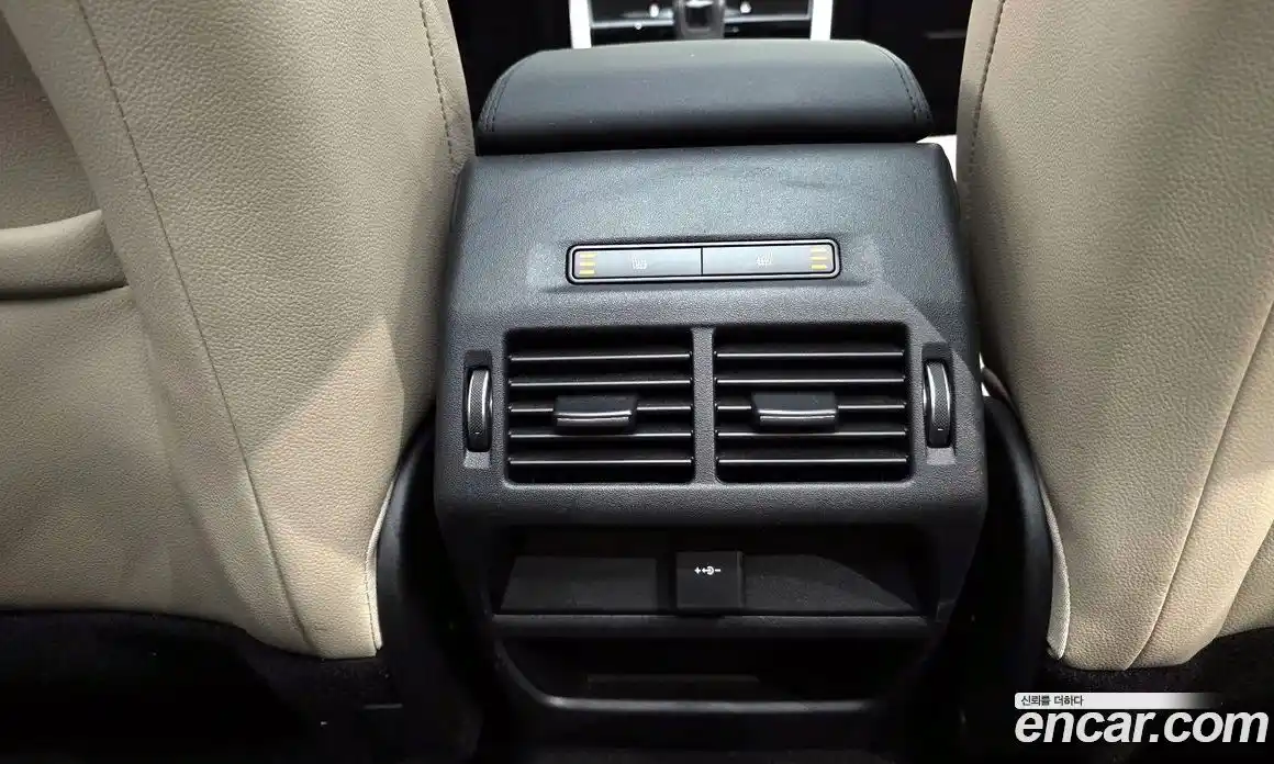 Land Rover Discovery Sport 2022 2.0 гидро в Москве № 166135, фото 19