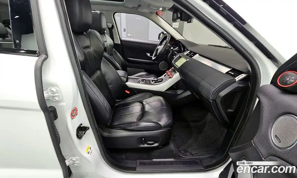 Land Rover Range-Rover Evoque 2017 2.0 гидро в Москве № 166146, фото 12