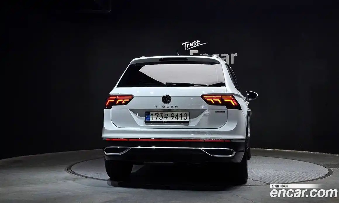 Volkswagen Tiguan 2021 2.0 гидро в Москве № 168631, фото 4