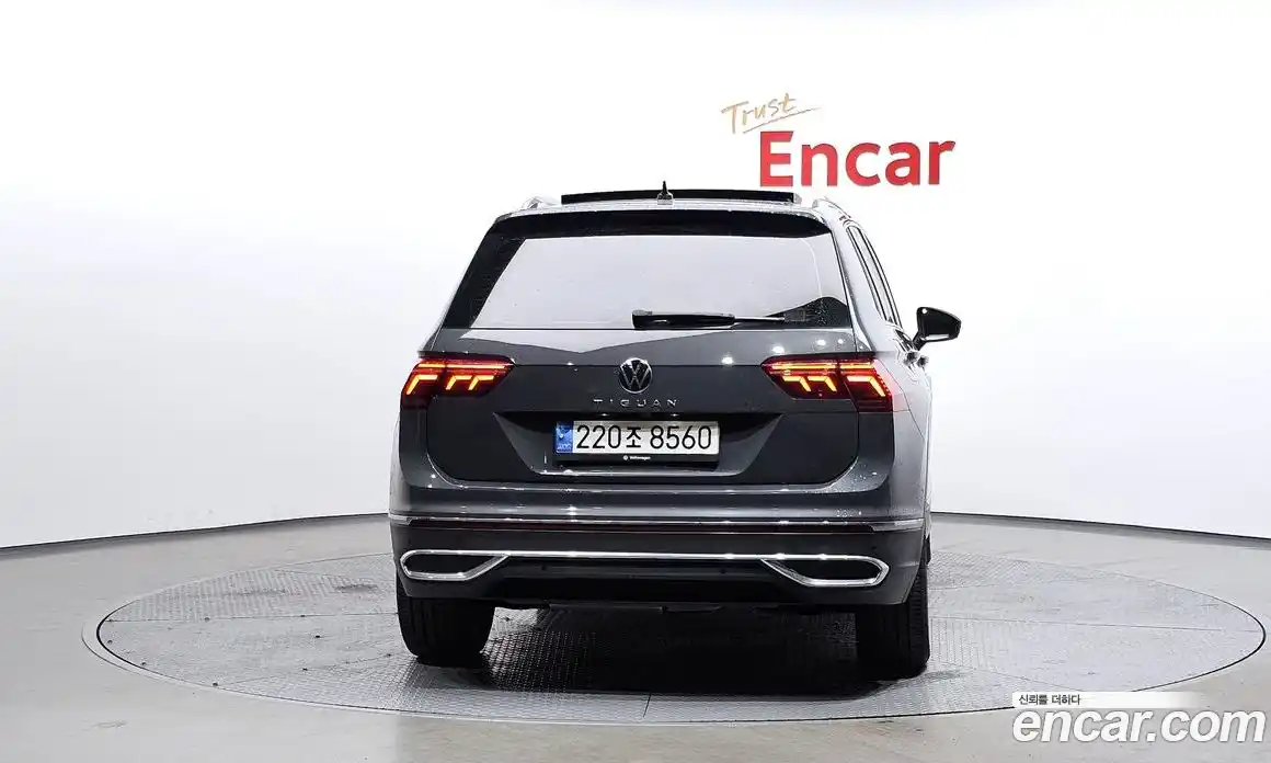 Volkswagen Tiguan 2023 2.0 гидро в Москве № 168634, фото 4