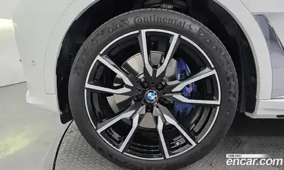 BMW X7 2021 3.0 гидро в Москве № 189865, миниатюра 5