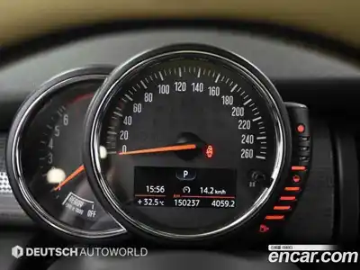 Mini Cooper 2015 1.5 гидро в Москве № 190642, миниатюра 8