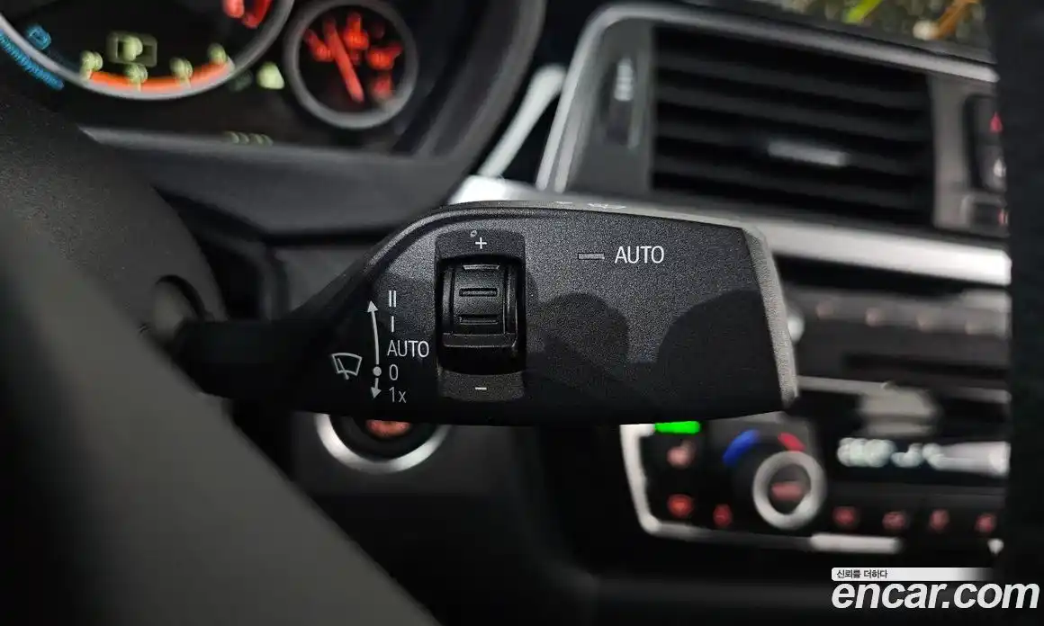 BMW 3-Series 2018 2.0 Автомат в Москве № 192560, фото 18