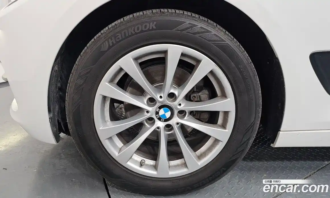 BMW 3-Series 2018 2.0 Автомат в Москве № 192560, фото 5