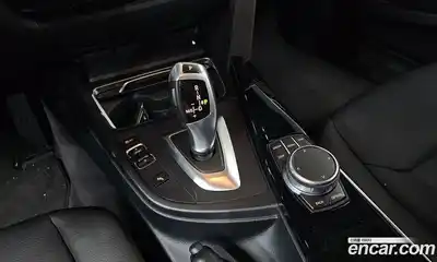 BMW 3-Series 2018 2.0 Автомат в Москве № 192560, миниатюра 9