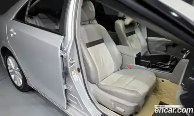 Toyota Camry 2013 3.5 гидро в Москве № 199681, миниатюра 12