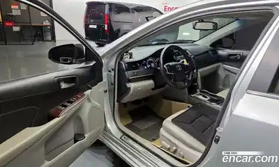 Toyota Camry 2013 3.5 гидро в Москве № 199681, миниатюра 10
