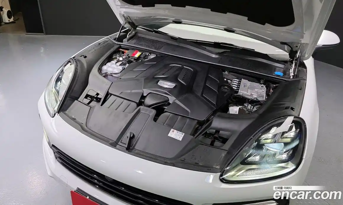 Porsche Cayenne 2021 3.0 гидро в Москве № 213157, фото 6