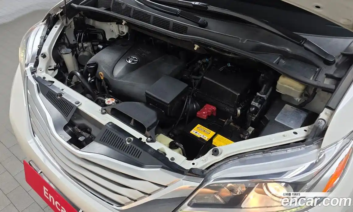 Toyota Sienna 2017 3.5 гидро в Москве № 215551, фото 6