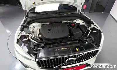 Volvo XC60 2022 2.0 гидро в Москве № 228058, миниатюра 6