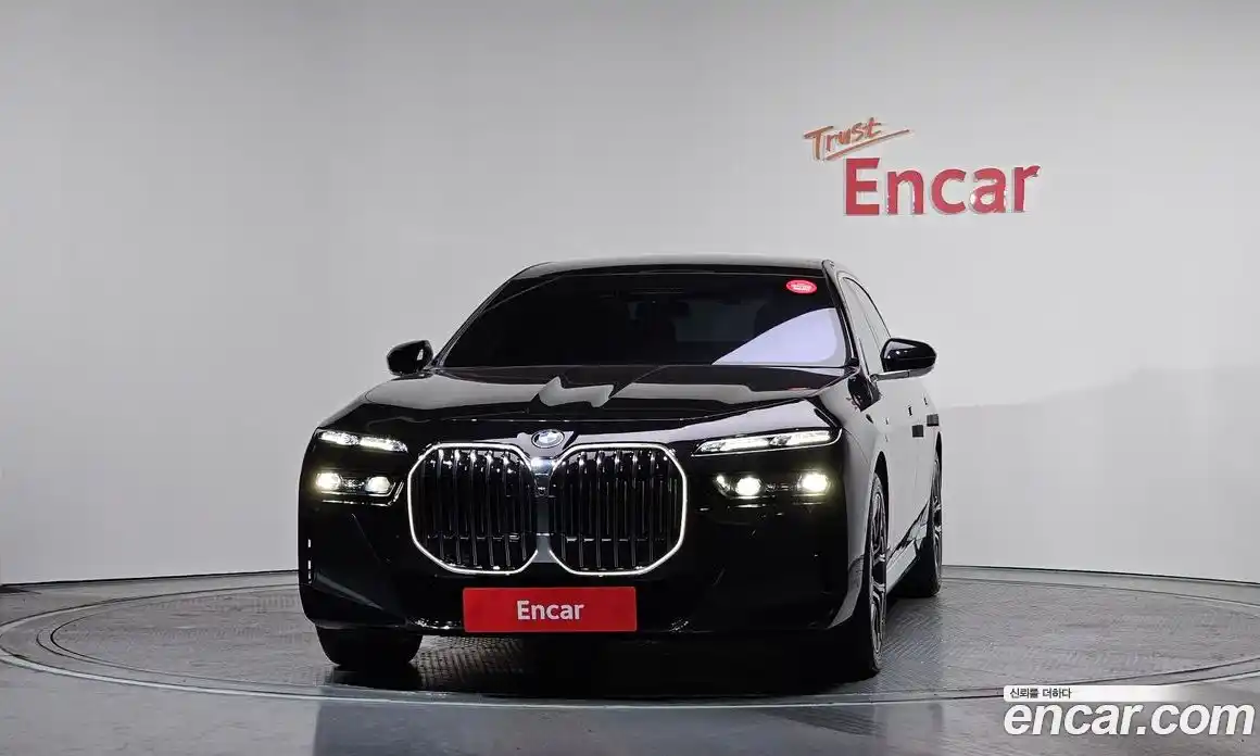 BMW 7-Series 2024 3.0 гидро в Москве № 228474, фото 3