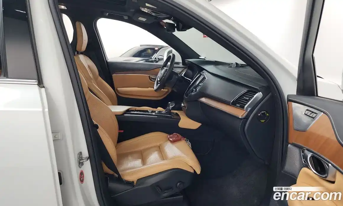 Volvo XC90 2019 2.0 гидро в Москве № 230442, фото 11