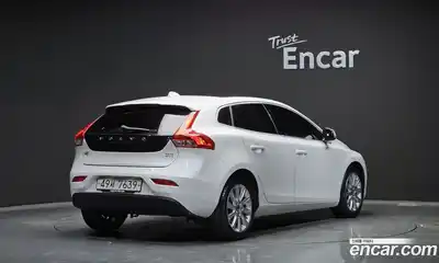Volvo V40 2014 1.6 гидро в Москве № 230591, миниатюра 2