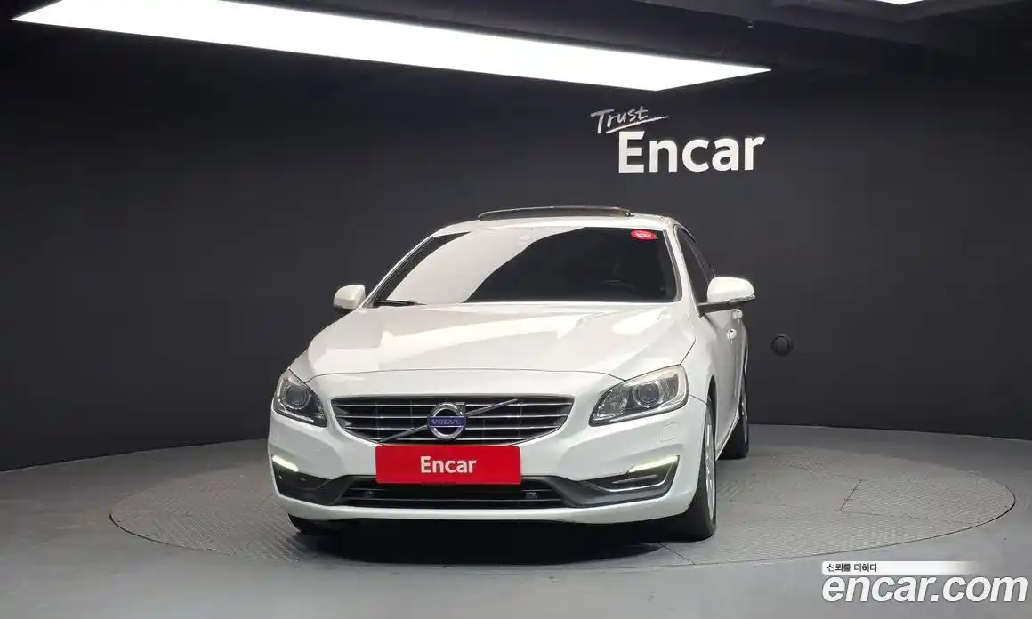 Volvo S60 2016 2.0 гидро в Москве № 230678, фото 3